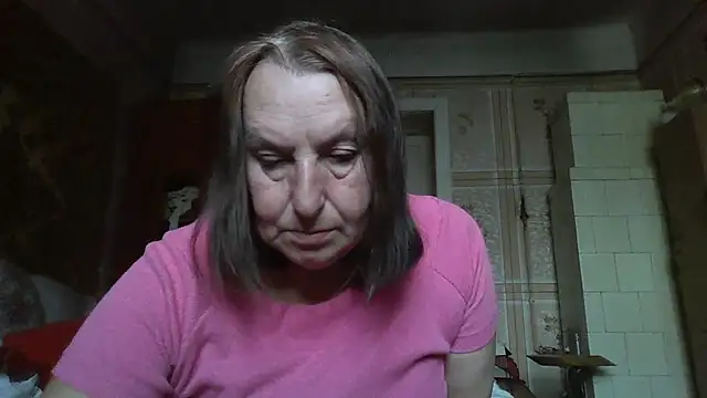 Snapshot of AnnaLive570 chatting on 11-11-25, 09:53 AnnaLive570 online show from 11-11-25, 09:53