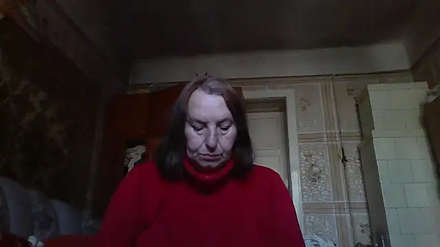 Snapshot of AnnaLive570 chatting on 11-14-25, 08:57 AnnaLive570 online show from 11-14-25, 08:57