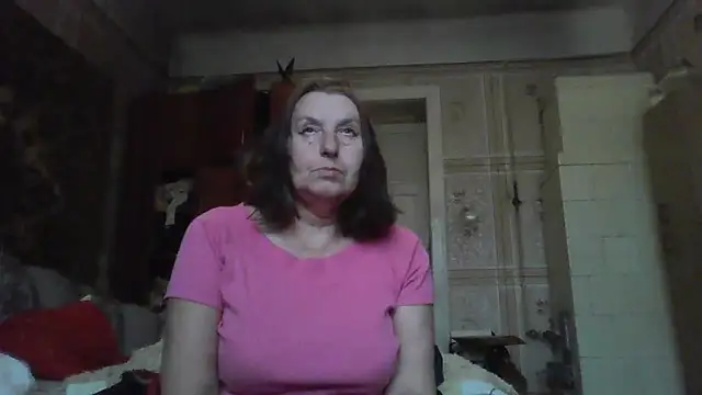 AnnaLive570 online show from 11-30-25, 08:51