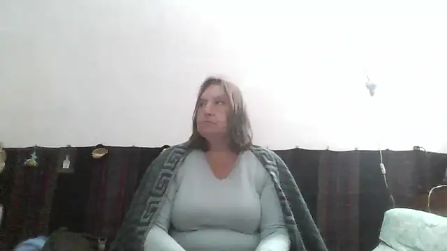 AnnaLive570 online show from 05-10-26, 04:12