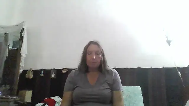 Snapshot of AnnaLive570 chatting on 07-05-26, 11:28 AnnaLive570 online show from 07-05-26, 11:28