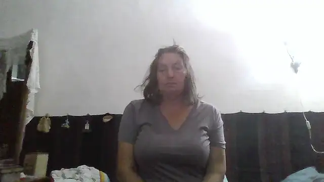 Snapshot of AnnaLive570 chatting on 07-10-26, 03:00 AnnaLive570 online show from 07-10-26, 03:00