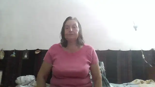 Snapshot of AnnaLive570 chatting on 07-13-26, 03:42 AnnaLive570 online show from 07-13-26, 03:42