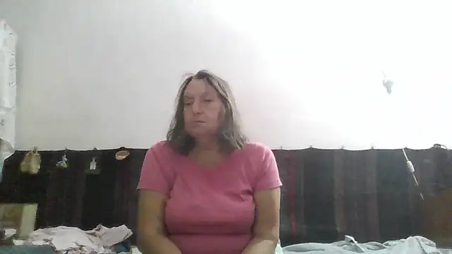 Snapshot of AnnaLive570 chatting on 07-24-26, 03:15 AnnaLive570 online show from 07-24-26, 03:15