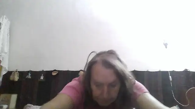 Snapshot of AnnaLive570 chatting on 07-28-26, 02:51 AnnaLive570 online show from 07-28-26, 02:51
