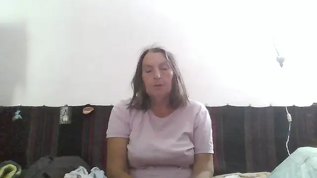 Snapshot of AnnaLive570 chatting on 08-01-26, 12:37 AnnaLive570 online show from 08-01-26, 12:37