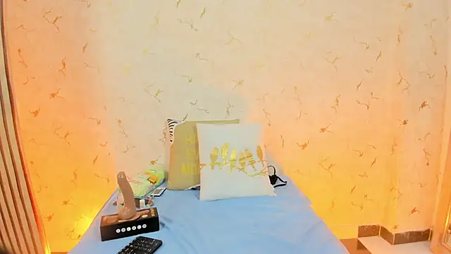 Snapshot of liamonrou chatting on 09-16-25, 12:50 liamonrou online show from 09-16-25, 12:50