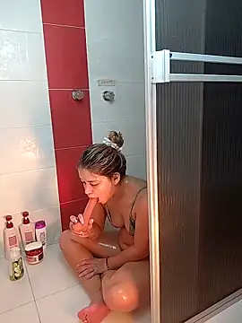 Snapshot of liamonrou chatting on 10-11-25, 01:31 liamonrou online show from 10-11-25, 01:31