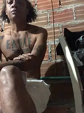 elpeluchenegroxxx3 online show from 02-11-26, 03:33