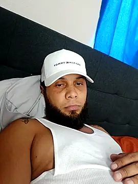 Snapshot of addiel21 chatting on 09-08-25, 10:53 addiel21 online show from 09-08-25, 10:53