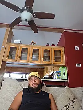 Snapshot of addiel21 chatting on 08-10-26, 12:26 addiel21 online show from 08-10-26, 12:26