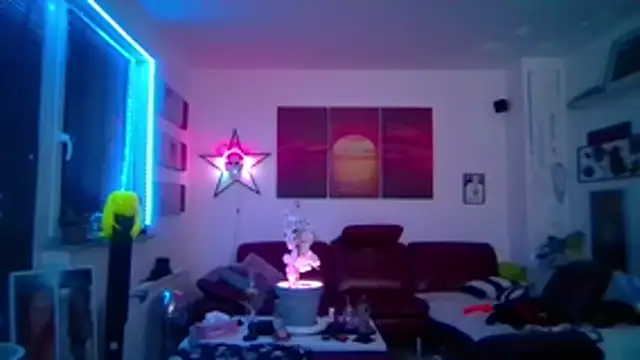 hellgirl1980 online show from 01-09-26, 02:03