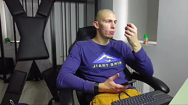 Ryan Dozer online show from 10-16-25, 08:04