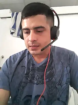 Andr3s69xxx online show from 05-02-26, 05:40