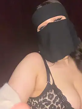 RooVaaN-Xx online show from 12-18-25, 01:33