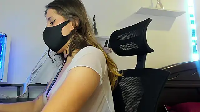 Rosebunny1 online show from 09-16-25, 04:30