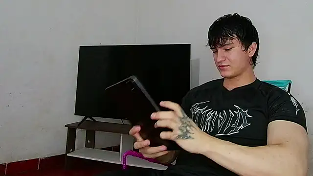 ErickWalton online show from 01-15-26, 05:23