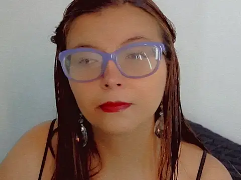 Amber Rouge  online show from 10-25-25, 12:02