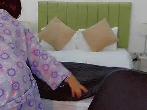 Amber Rouge  online show from 11-09-25, 12:36