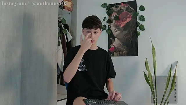 anthonny 05 online show from 09-27-25, 09:25