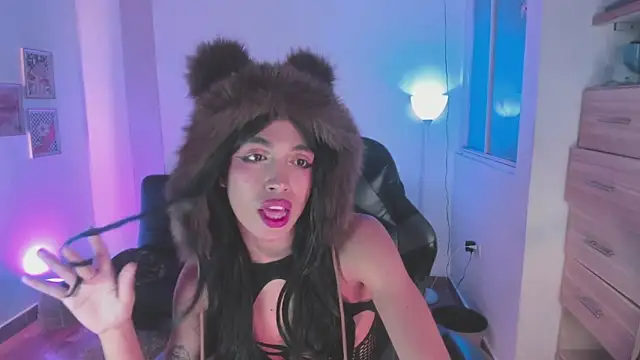 Nikkita Dragon online show from 11-26-25, 02:12