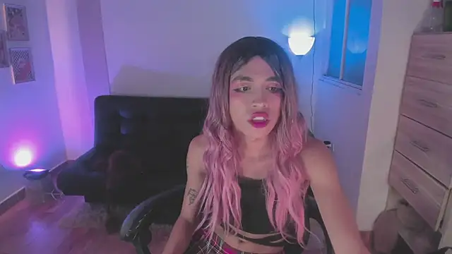 Nikkita Dragon online show from 11-29-25, 02:14