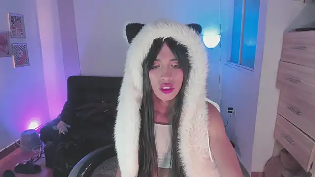 Nikkita Dragon online show from 11-30-25, 02:15