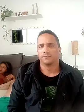 Solteiroboy online show from 10-03-25, 06:27