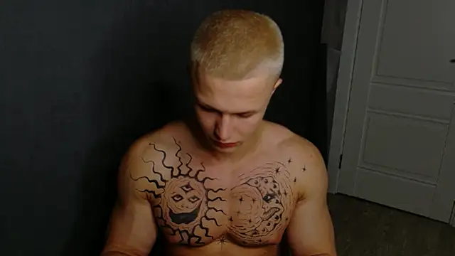 Snapshot of James__Noah chatting on 10-09-25, 07:56 James Noah online show from 10-09-25, 07:56