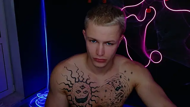 Snapshot of James__Noah chatting on 11-01-25, 09:50 James Noah online show from 11-01-25, 09:50