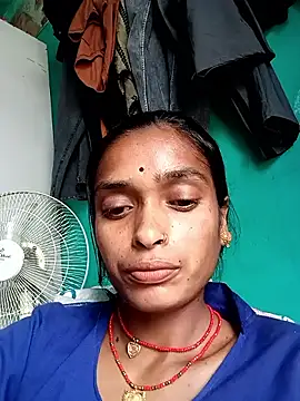 Snapshot of Km_kirti chatting on 09-11-25, 08:14 Km kirti online show from 09-11-25, 08:14