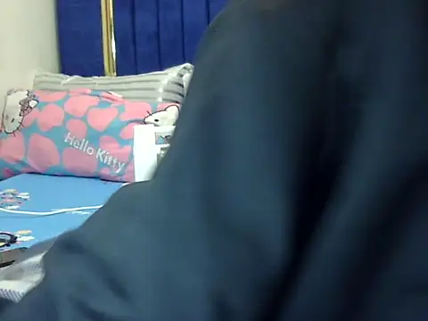 Playroom queen online show from 03-23-26, 07:40