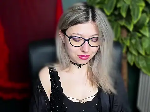 loveHeidi online show from 04-29-26, 04:27