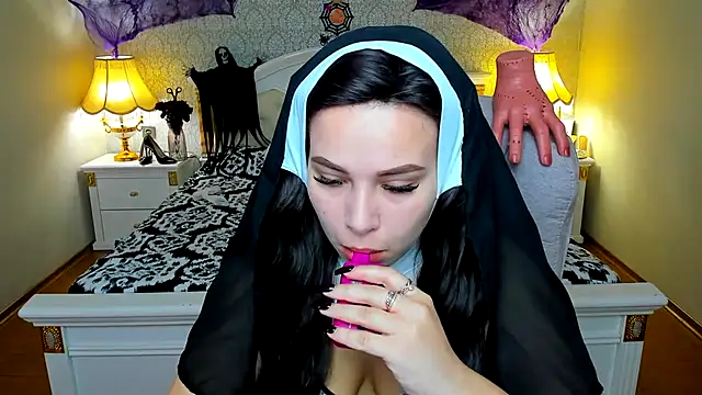 OmniaSher online show from 10-28-25, 10:52