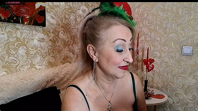  Sara  Smith  online show from 02-17-26, 10:45