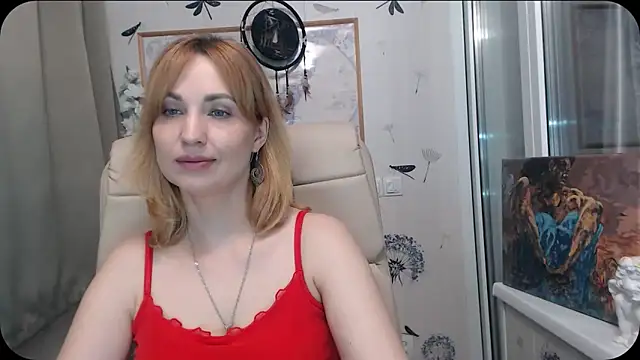 Snapshot of KatrinAlluring chatting on 04-07-26, 05:41 KatrinAlluring online show from 04-07-26, 05:41