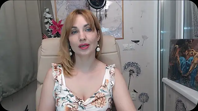 Snapshot of KatrinAlluring chatting on 04-08-26, 05:40 KatrinAlluring online show from 04-08-26, 05:40