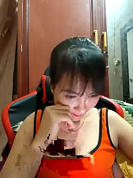 Yumyum kiw online show from 02-04-26, 02:12