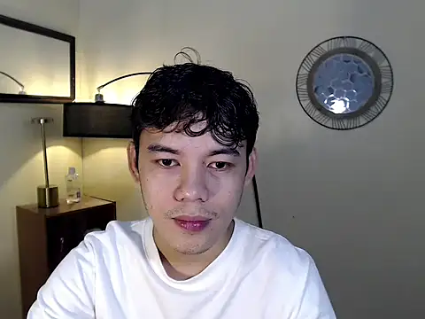 keirflorianxx online show from 09-17-25, 11:23