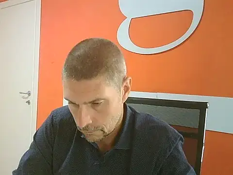 max79ve31 online show from 09-22-25, 11:56