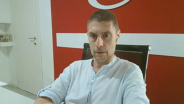 max79ve31 online show from 06-26-26, 02:54