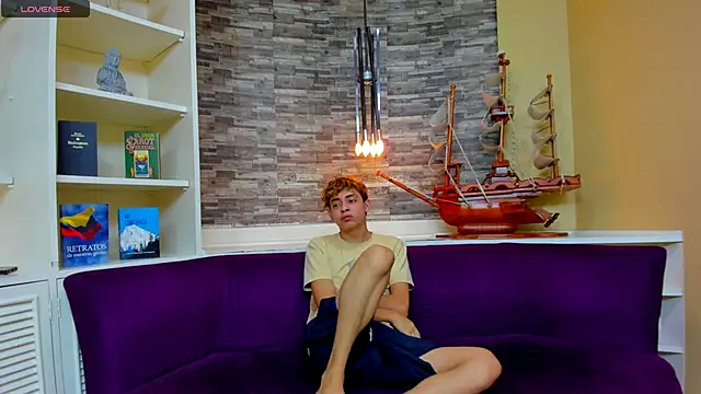 PoisonGuys online show from 10-04-25, 07:23