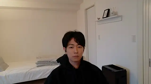 Snapshot of StuddedCatechin chatting on 10-20-25, 07:20 StuddedCatechin online show from 10-20-25, 07:20