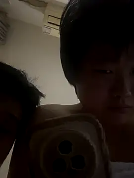 Fengbaby-555 online show from 12-02-25, 04:02