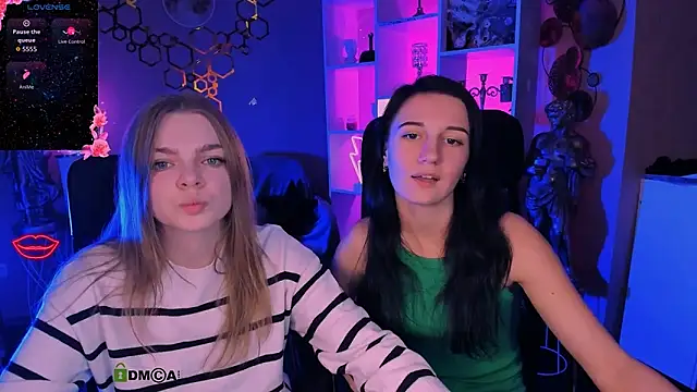 Snapshot of lia_sunset chatting on 10-13-25, 07:25 lia sunset online show from 10-13-25, 07:25