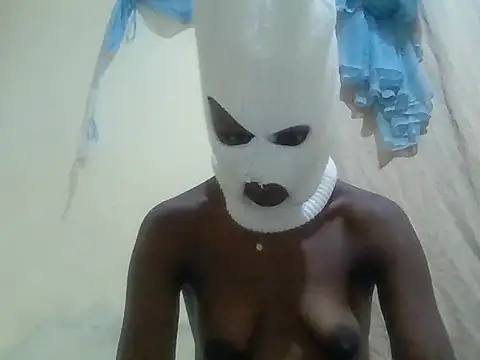 Snapshot of lelethutyesi chatting on 10-26-25, 08:31 lelethutyesi online show from 10-26-25, 08:31