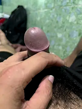 Snapshot of Langtudamdang89 chatting on 09-14-25, 09:08 Langtudamdang89 online show from 09-14-25, 09:08