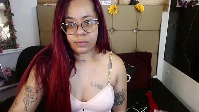 Snapshot of MIA__SPENCER chatting on 02-25-26, 12:04 MIA SPENCER online show from 02-25-26, 12:04