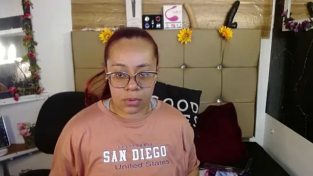Snapshot of MIA__SPENCER chatting on 03-06-26, 08:16 MIA SPENCER online show from 03-06-26, 08:16