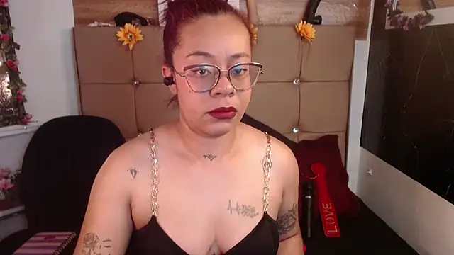 Snapshot of MIA__SPENCER chatting on 03-14-26, 06:24 MIA SPENCER online show from 03-14-26, 06:24